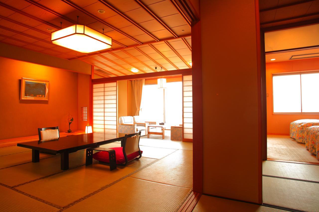 Hotel Eihokaku Himi Esterno foto